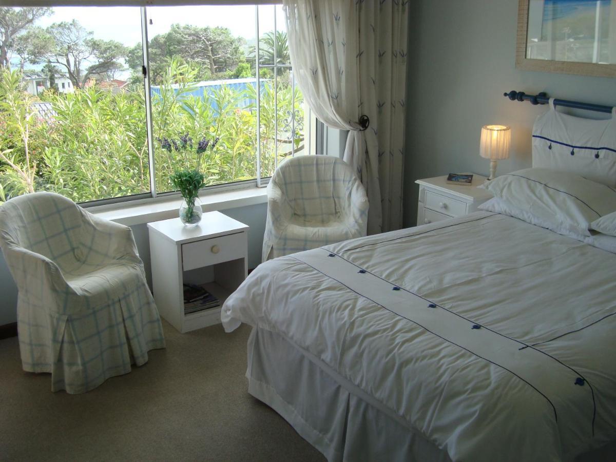 Marie'S Garden Room Self Catering Accommodation เคปทาวน์ ภายนอก รูปภาพ